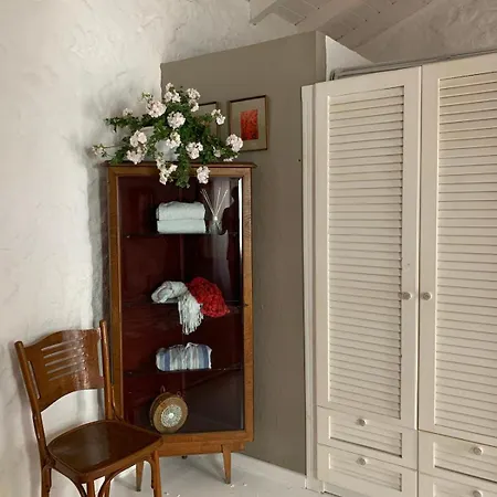 Alacati Red House