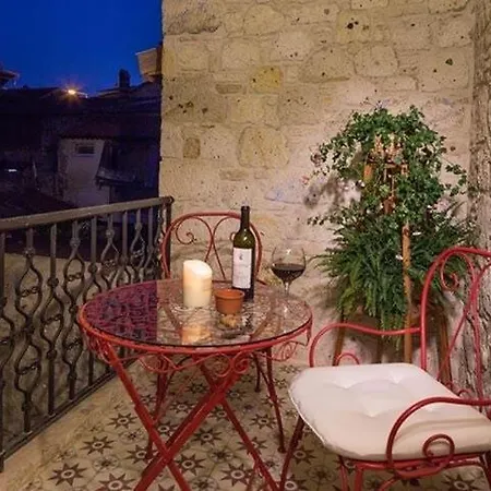 Vakantiehuis Alacati Red House *