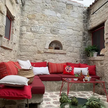 Alacati Red House * Cesme