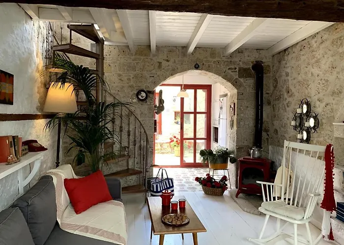 Alacati Red House Casa de Férias *