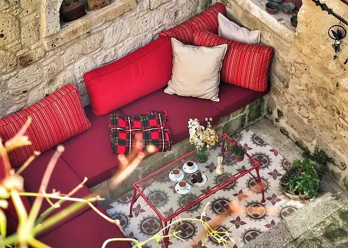 Casa de Férias Alacati Red House